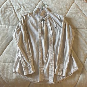 Men’s Size Medium Ralph Lauren White button down. 100% Cotton